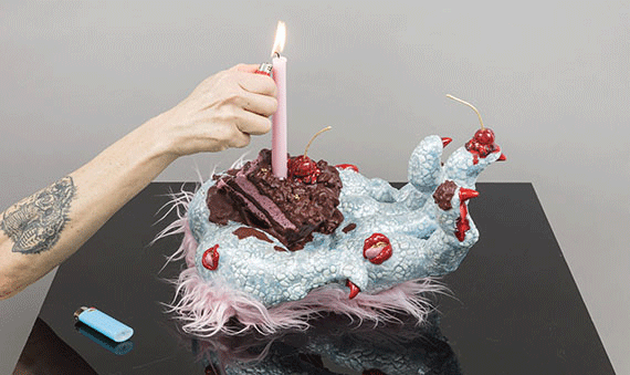 Sweet Tooth 2019, Ceramic, glaze, gold leaf, candle, luster, faux fur, 15